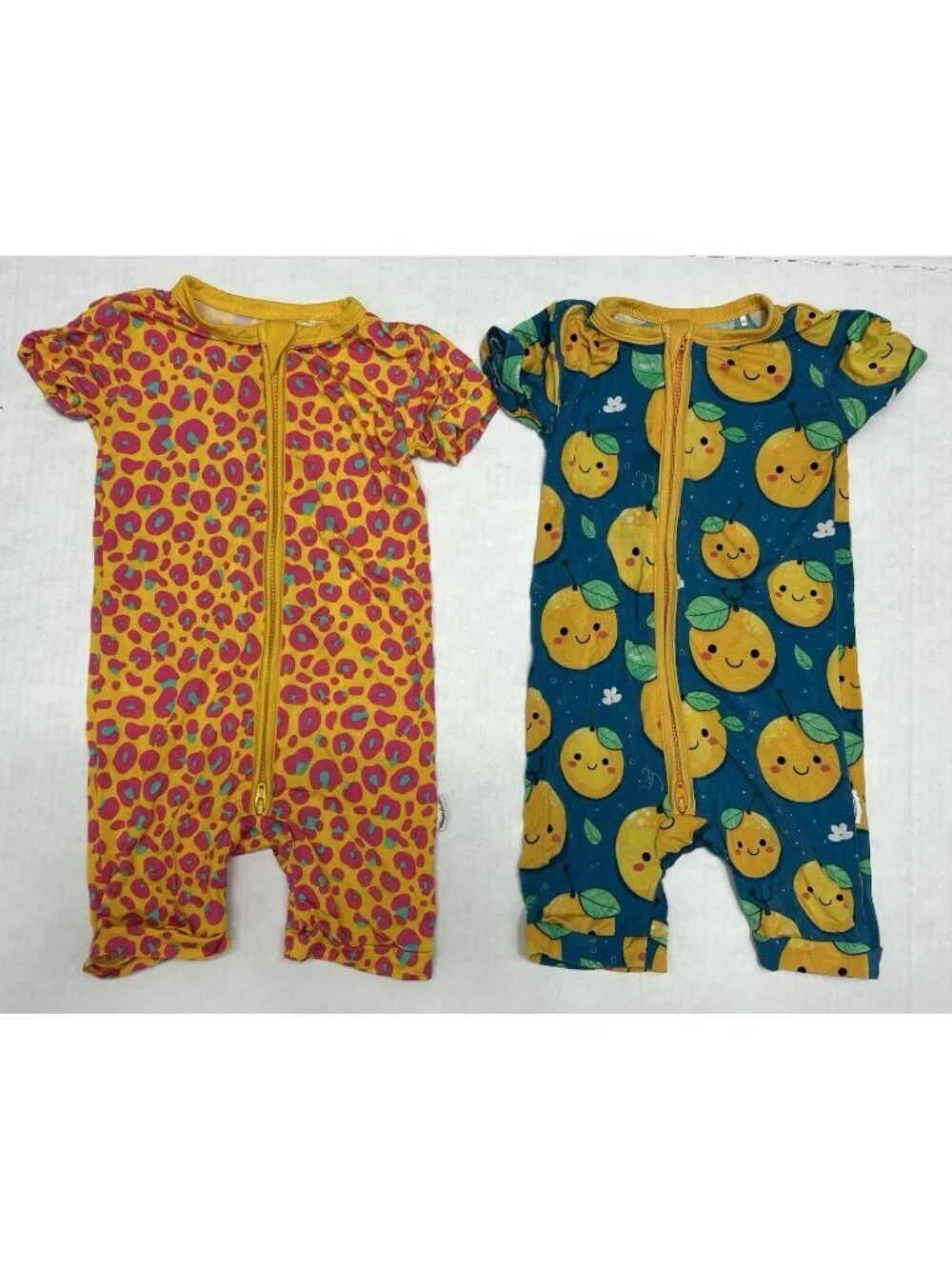 Gigi & Max Bamboo Rompers Sleepers Size 6-12 Mo LOT Of 2 Fruit/animal Print